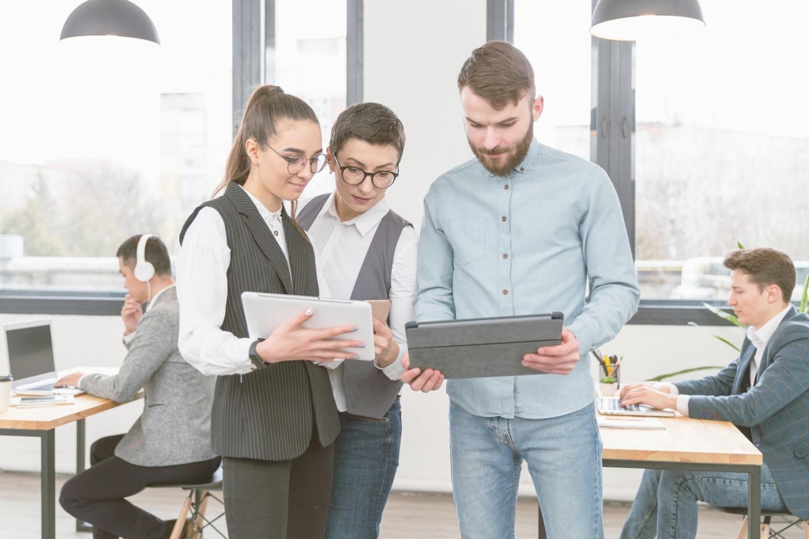 Sesión práctica de análisis financiero con herramientas reales